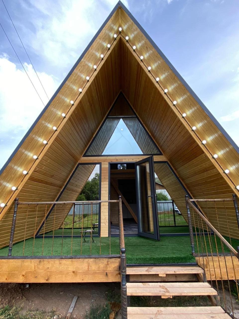 A-Frame House Aizhan Saty Eksteriør bilde